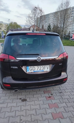 Opel Zafira cena 34500 przebieg: 210698, rok produkcji 2013 z Gdańsk małe 56